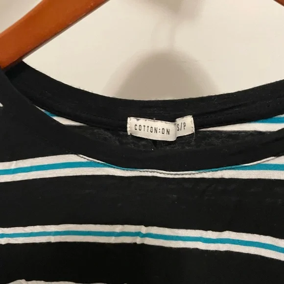 Cotton on baby tee - Picture 3 of 3